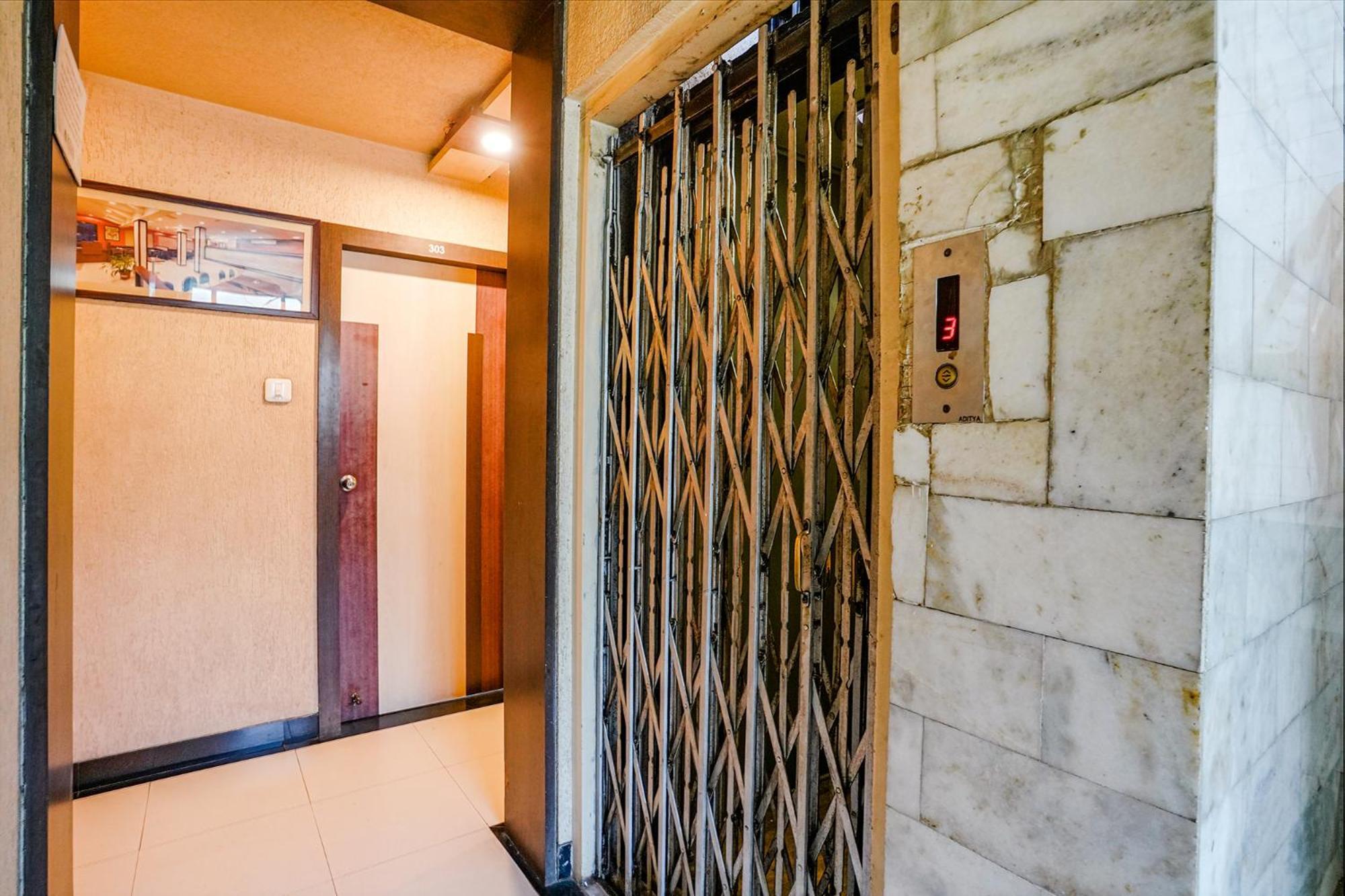 Fabhotel Samrat Nashik Eksteriør billede