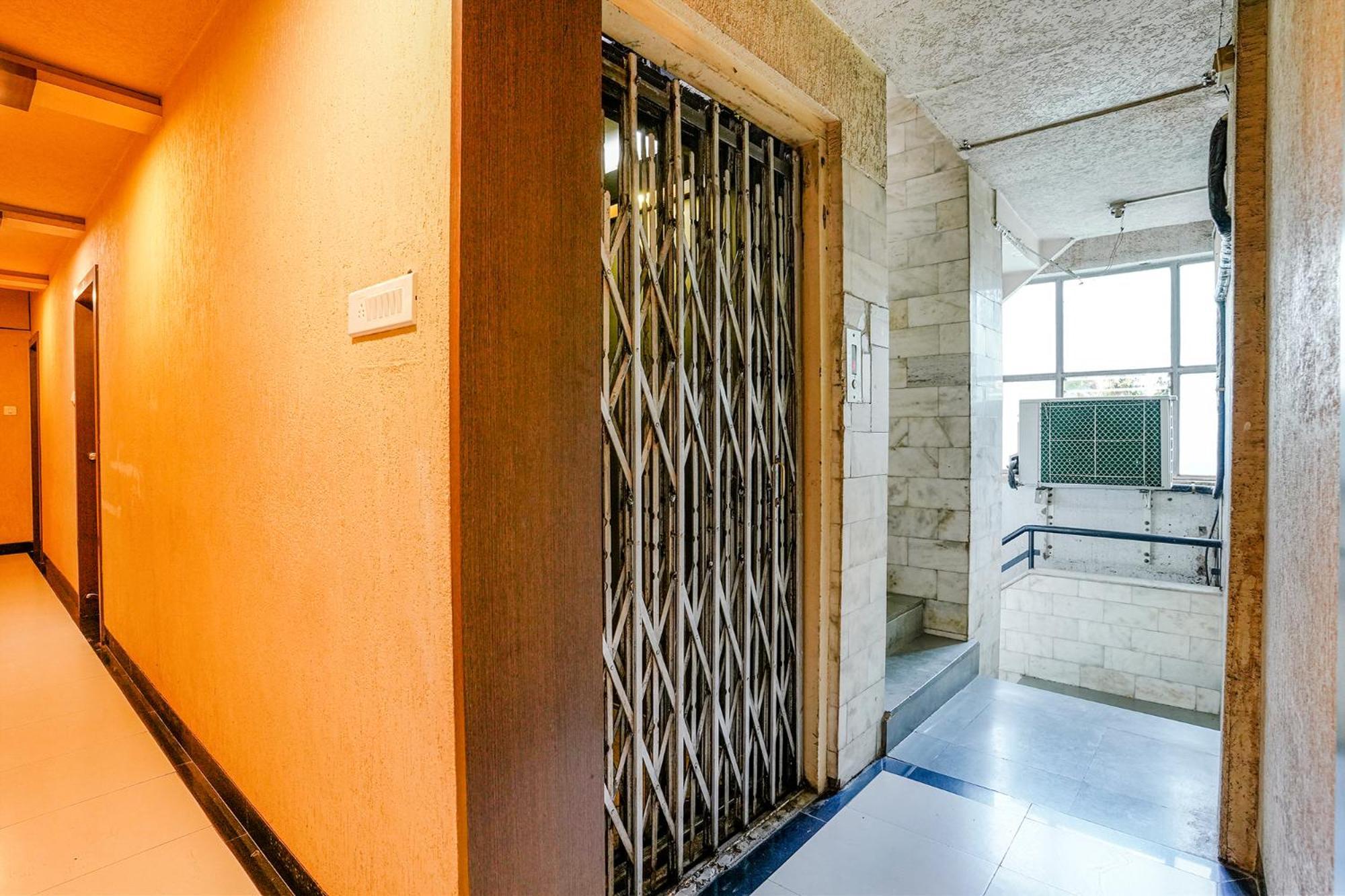 Fabhotel Samrat Nashik Eksteriør billede
