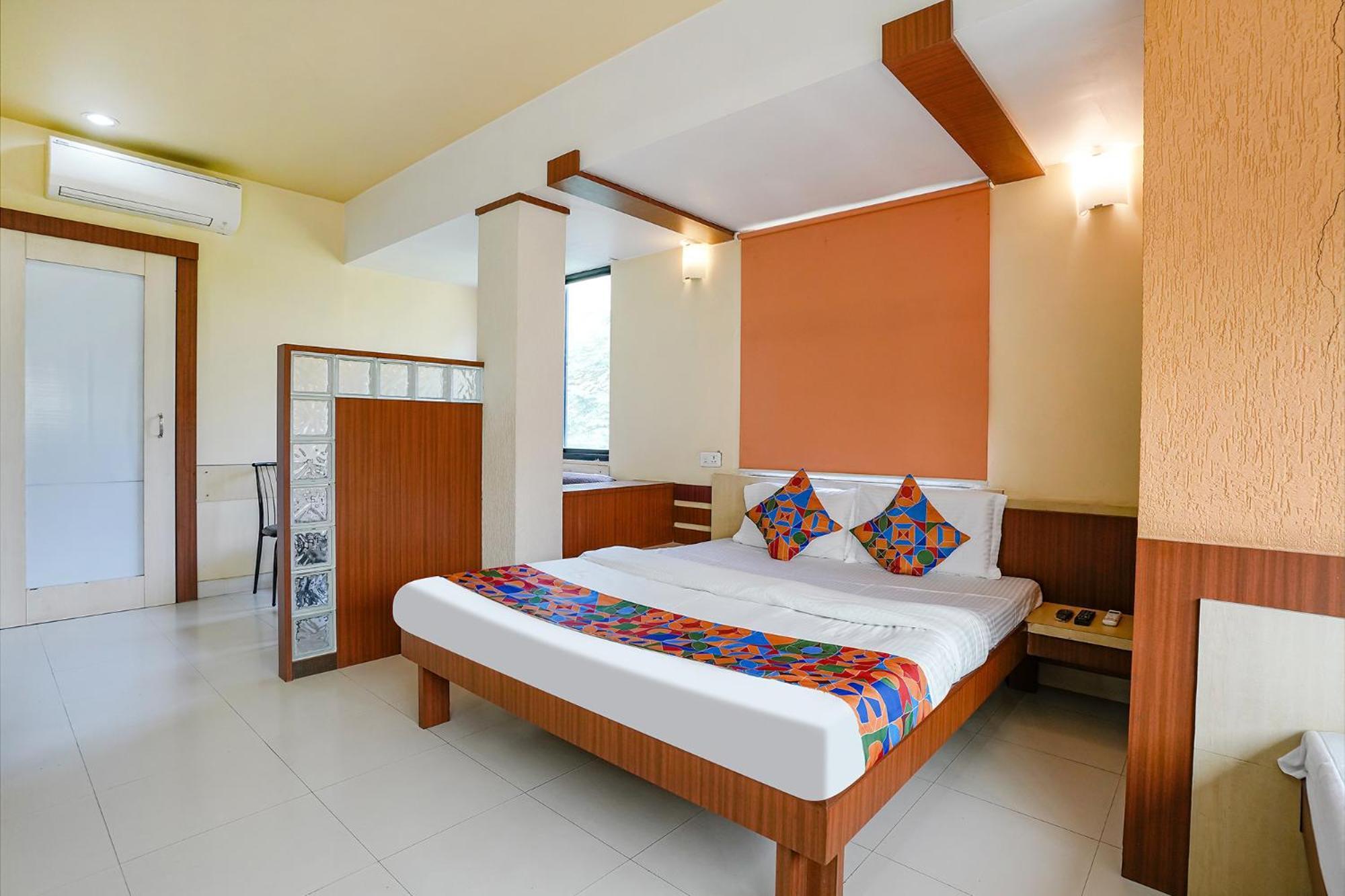 Fabhotel Samrat Nashik Eksteriør billede